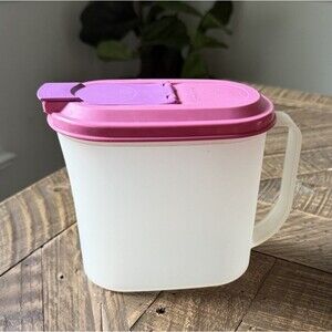 TUPPERWARE SlimLine 1 Quart Refrigerator Pitcher #2189A-2 Pink Purple Flip Lid